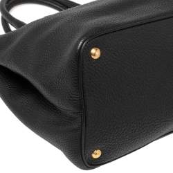 Pre Owned Prada Black Vitello Daino Leather Middle Zip Tote