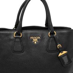 Pre Owned Prada Black Vitello Daino Leather Middle Zip Tote