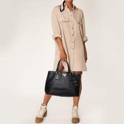 Pre Owned Prada Black Vitello Daino Leather Middle Zip Tote