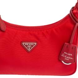Pre Owned Prada Red Nylon Re-Edition 2000 Baguette Bag
