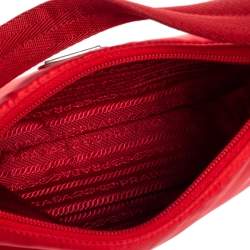 Pre Owned Prada Red Nylon Re-Edition 2000 Baguette Bag