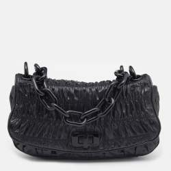 Pre Owned Prada Black Gaufre Leather Flap Chain Shoulder Bag