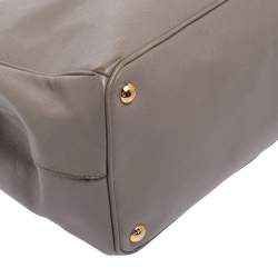 Pre Owned Prada Grey Saffiano Lux Leather Large Double Zip Tote