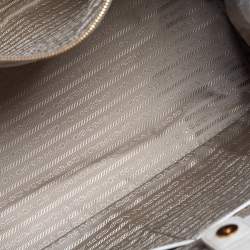 Pre Owned Prada Pearl White Saffiano Lux Leather Large Open Galleria Tote