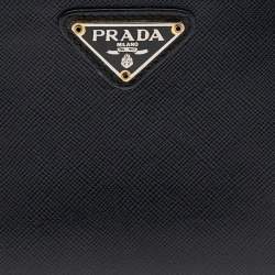 Pre Owned Prada Black Saffiano Leather Kisslock French Wallet