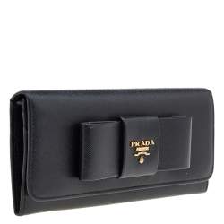 Pre Owned Prada Black Saffiano Fiocco Leather Bow Continental Wallet