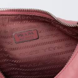 Pre Owned Prada Pink Nylon Re-Edition 2005 Shoulder Bag