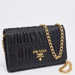 Pre Owned Prada Black Nappa Gaufre Leather Wallet On Chain