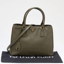 Pre Owned Prada Olive Green Saffiano Leather Medium Double Zip Galleria Tote