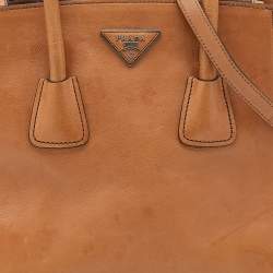 Pre Owned Prada Tan Leather Twin Pocket Double Handle Tote