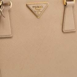 Pre Owned Prada Beige Saffiano Lux Leather Medium Galleria Tote