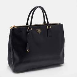 Pre Owned Prada Black Saffiano Lux Leather Executive Galleria Double Zip Tote