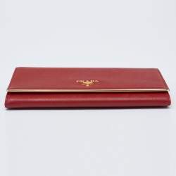 مملوكة مسبقًا Prada Red Saffiano Metal Leather Flap Wallet on Chain