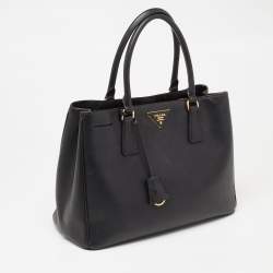 Pre Owned Prada Black Saffiano Lux Leather Small Middle Zip Tote