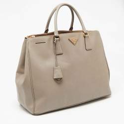 Pre Owned Prada Beige Saffiano Leather Executive Galleria Double Zip Tote