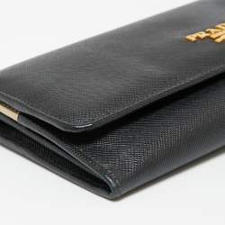 Pre Owned Prada Black Saffiano Metal Leather Logo Flap Continental Wallet