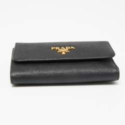 Pre Owned Prada Black Saffiano Metal Leather Logo Compact Wallet