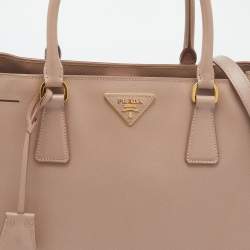Pre Owned Prada Pink Saffiano Lux Leather Middle Zip Tote