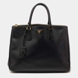 Pre Owned Prada Black Saffiano Leather Large Galleria Double Zip Tote