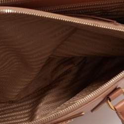 Pre Owned Prada Caramel Brown Saffiano Lux Leather Large Double Zip Tote