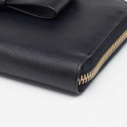 Pre Owned Prada Black Saffiano Leather Bow Zip Around Wallet
