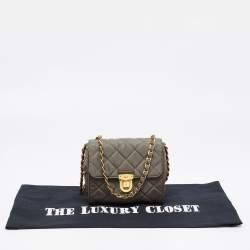 Pre Owned Prada Olive Green Quilted Nylon Pushlock Crossbody Bag