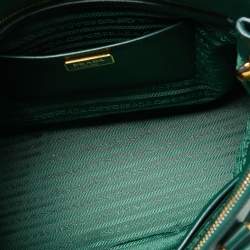 Pre Owned Prada Green Saffiano Lux Leather Medium Double Zip Tote