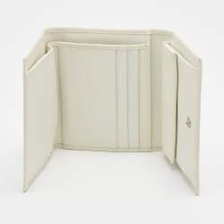 Pre Owned Prada White Saffiano Leather Trifold Wallet