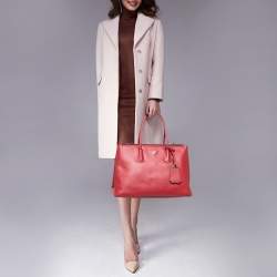 Pre Owned Prada Red Saffiano Cuir Leather Large Twin Tote