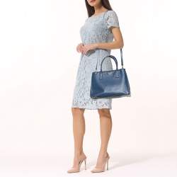 مملوكة مسبقًا Prada Blue Saffiano Lux Leather Medium Galleria Zip Tote