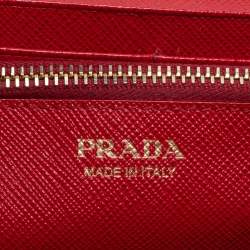 Pre Owned Prada Red Saffiano Leather Metal Bar Flap Continental Wallet