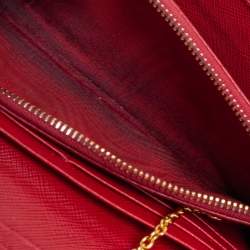 Pre Owned Prada Red Saffiano Leather Metal Bar Flap Continental Wallet
