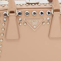 Pre Owned Prada Beige Saffiano Vernice Leather Small Crystal Embellished Pyramid Frame Satchel