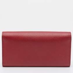 Pre Owned Prada Red Saffiano Leather Flap Continental Wallet