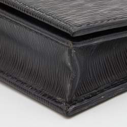 Pre Owned Prada Black Move Leather Logo Flap Card Case