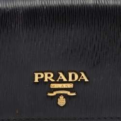 Pre Owned Prada Black Move Leather Logo Flap Card Case
