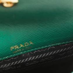 Pre Owned Prada Green Saffiano Lux Leather Phone Holder Crossbody Bag