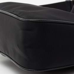 Pre Owned Prada Black Nylon and Leather Re-Edition 2005 Crossbody Bag
