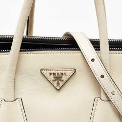 Pre Owned Prada Off White Leather Twin Pocket Tote