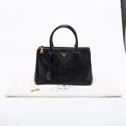 Pre Owned Prada Black Saffiano Leather Small Galleria Double Zip Tote