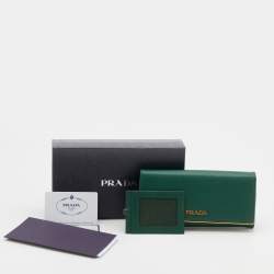Pre Owned Prada Green Saffiano Leather Metal Bar Continental Wallet