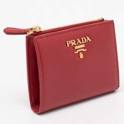 Pre Owned Prada Red Saffiano Leather Wallet