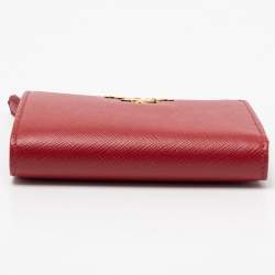 Pre Owned Prada Red Saffiano Leather Wallet