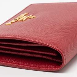Pre Owned Prada Red Saffiano Leather Wallet