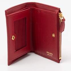 Pre Owned Prada Red Saffiano Leather Wallet
