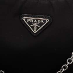 Pre Owned Prada Black Nylon Re-Edition 2005 Shoulder Bag