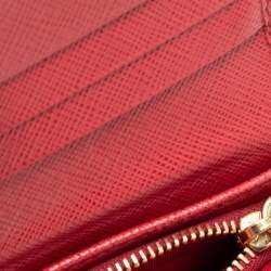 Pre Owned Prada Red Saffiano Leather Compact Wallet