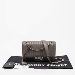 Pre Owned Prada Grey Vertical Quilted Leather Medium Flap Shoulder Bag