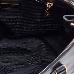 Pre Owned Prada Black Saffiano Leather Small Galleria Tote