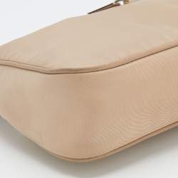 Pre Owned Prada Beige Nylon Re-Edition 2005 Shoulder Bag